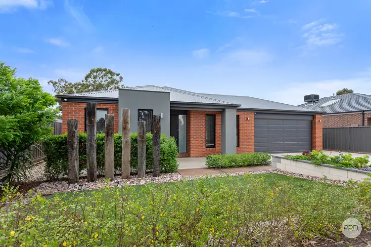 Main view of Homely house listing, 8 Curtain Street, Eaglehawk VIC 3556