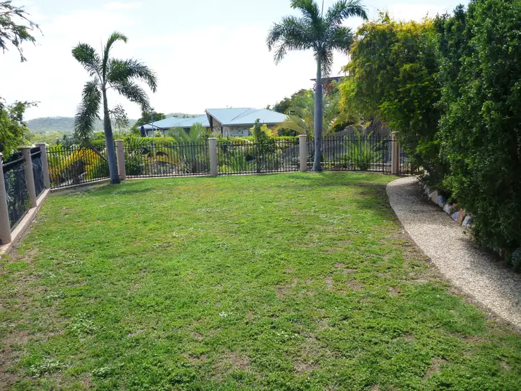 Third view of Homely house listing, 6 FORSYTH COURT, Tannum Sands QLD 4680