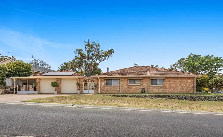 1 Portside Crescent, Corlette NSW 2315