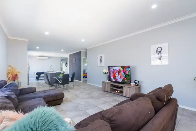 Fifth view of Homely house listing, 33 Warbler Drive, Martin WA 6110