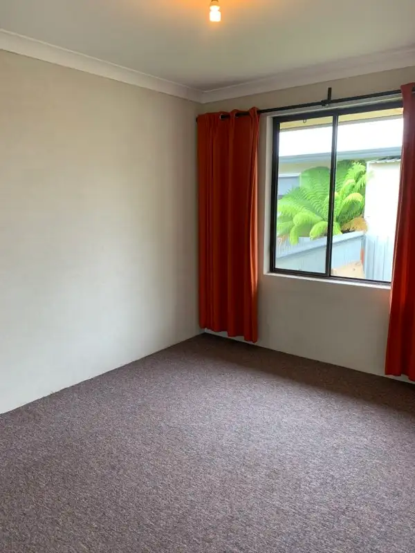 Fourth view of Homely flat listing, 2/12 Gilbert St, Tumbarumba NSW 2653