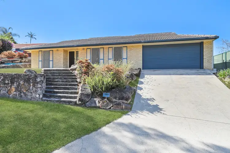 4 Calypso Court