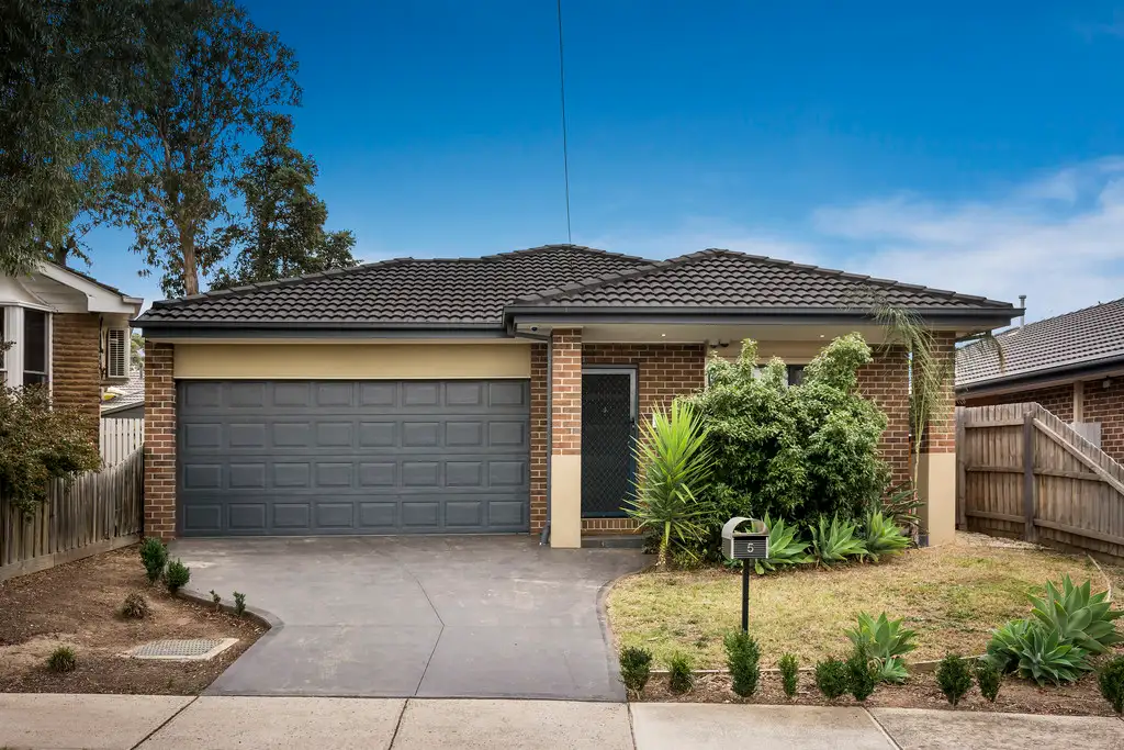 Main view of Homely house listing, 5 Browning Court, Watsonia North VIC 3087