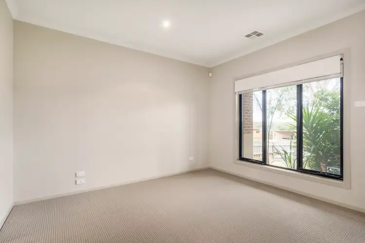 Fifth view of Homely house listing, 5 Browning Court, Watsonia North VIC 3087