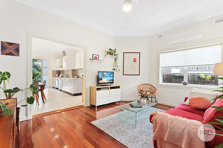 25 Austral Street