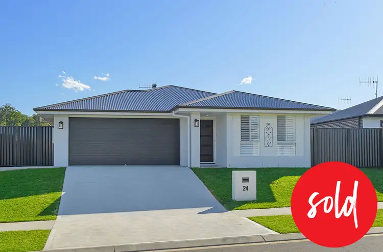 24 Meares Circuit, Thrumster NSW 2444