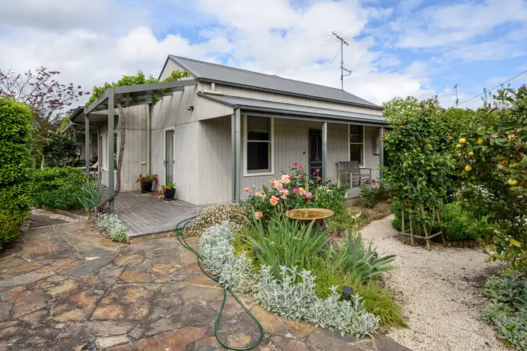 14 Victory Ave, Foster VIC 3960