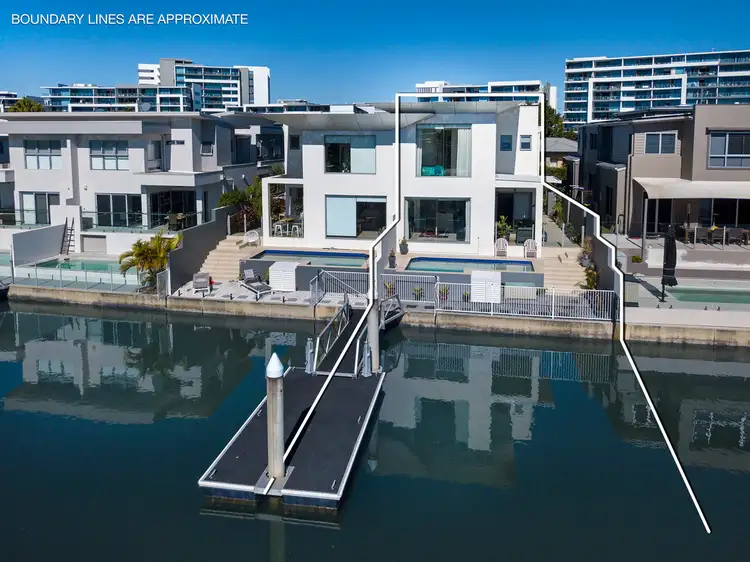 Third view of Homely semi-detached listing, 1/19 South Quay Drive, Biggera Waters QLD 4216