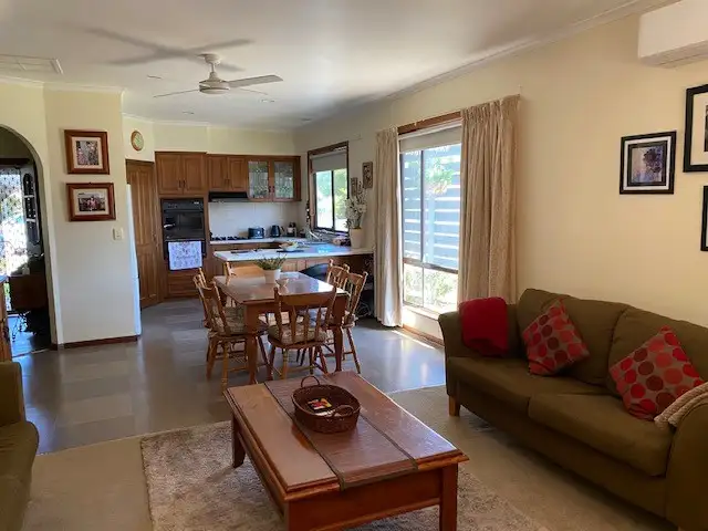 Fifth view of Homely house listing, 2 Devereux Street, Warracknabeal VIC 3393