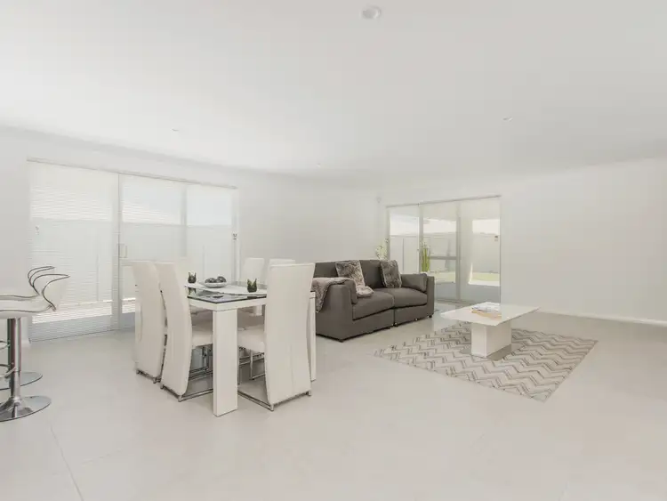 Sixth view of Homely house listing, 2 Portofino Ave Baldivis, Baldivis WA 6171
