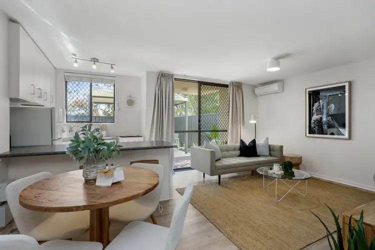 Sixth view of Homely unit listing, 4/392 Canning Highway, Como WA 6152