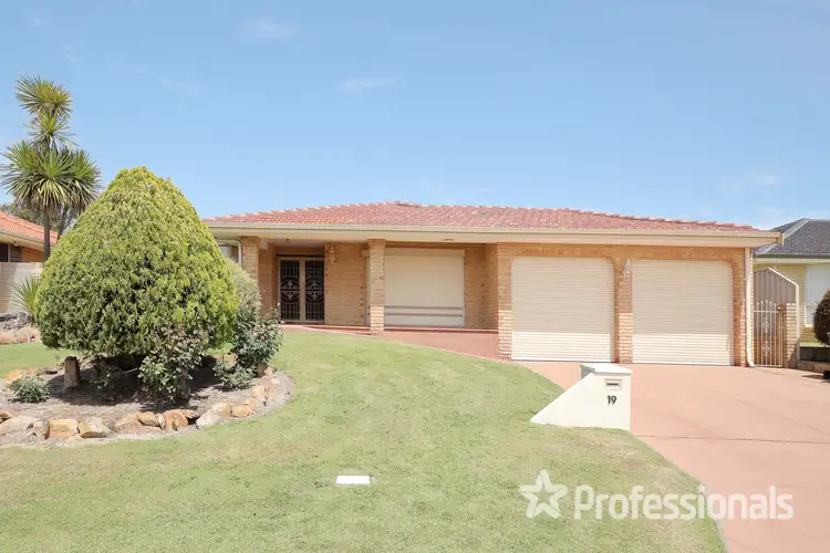19 Bluebay Hill, Ballajura WA 6066