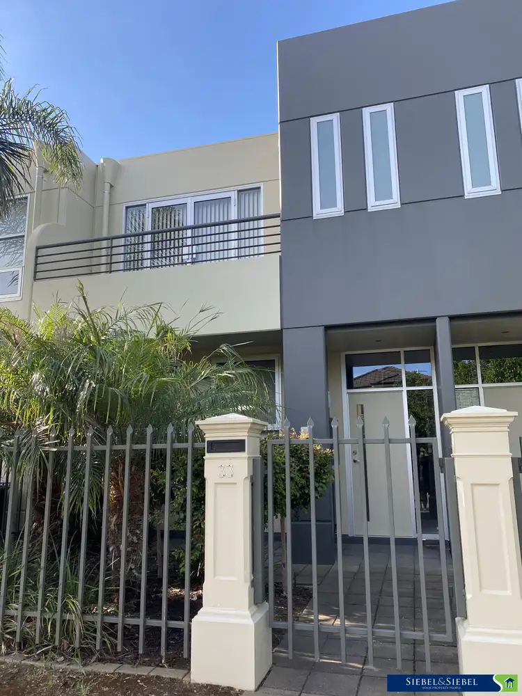 33 Ray Street