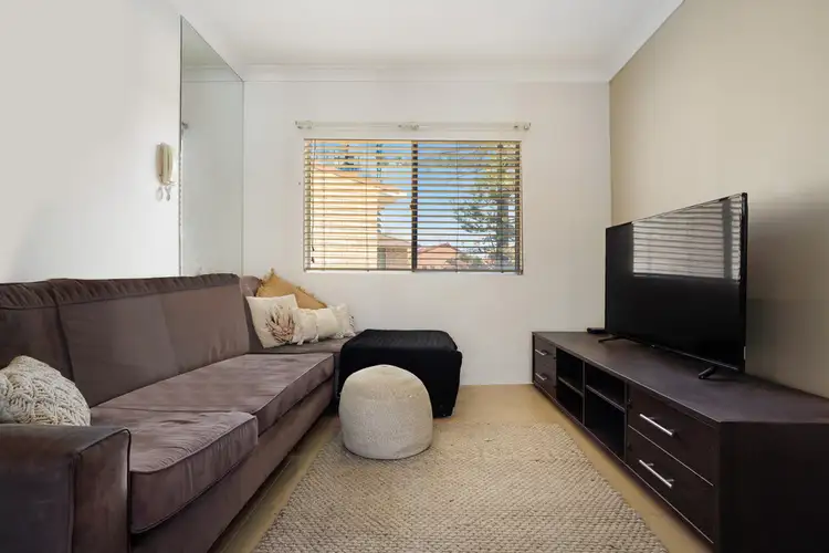 Third view of Homely unit listing, 6/9 Australia Avenue, Broadbeach QLD 4218