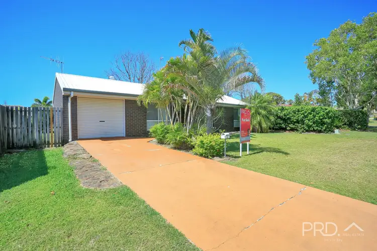 Second view of Homely house listing, 4 Glen Court, Point Vernon QLD 4655