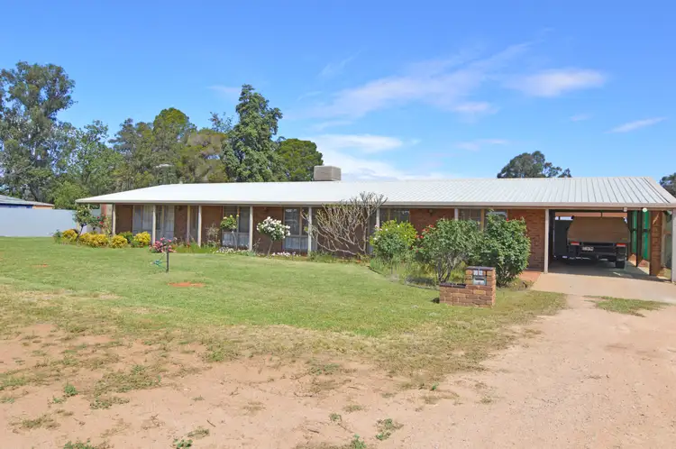 Third view of Homely house listing, 72-74 Murray Street, Wentworth NSW 2648