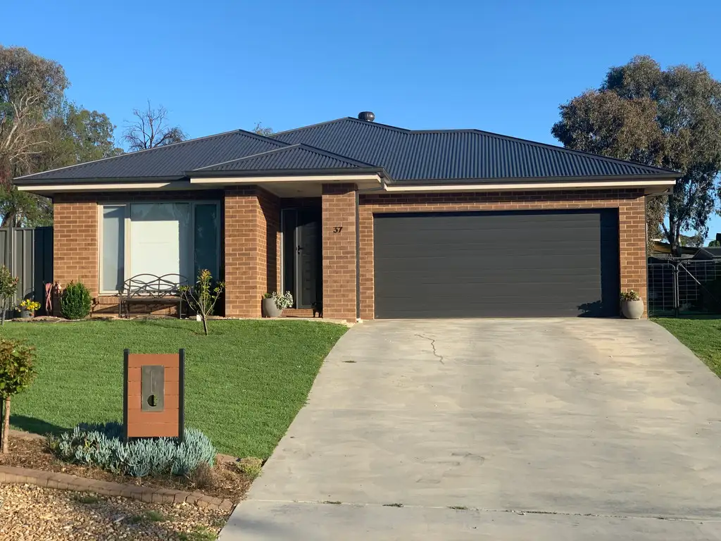 Main view of Homely house listing, 37 Bundara Cres, Tumut NSW 2720