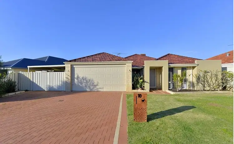 10 BENOOKA GRANGE, Lakelands WA 6180