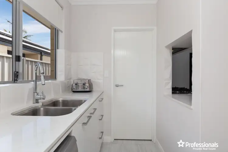 Sixth view of Homely house listing, 9a Findlay Road, Leeming WA 6149