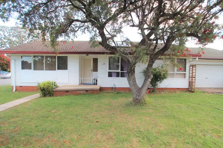 12 BEGONIA AVENUE, Cabramatta NSW 2166
