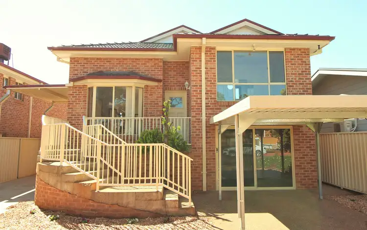 Main view of Homely villa listing, 2/19 Ulong Street, Griffith NSW 2680