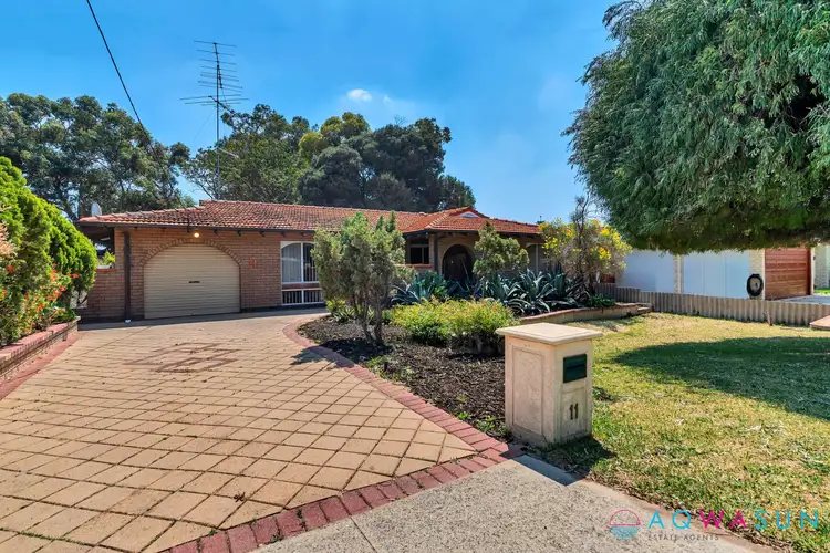 11 Boolardy Road, Golden Bay WA 6174