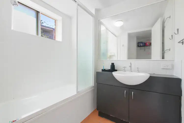Sixth view of Homely unit listing, 2/18 Queen Street, Kings Beach QLD 4551