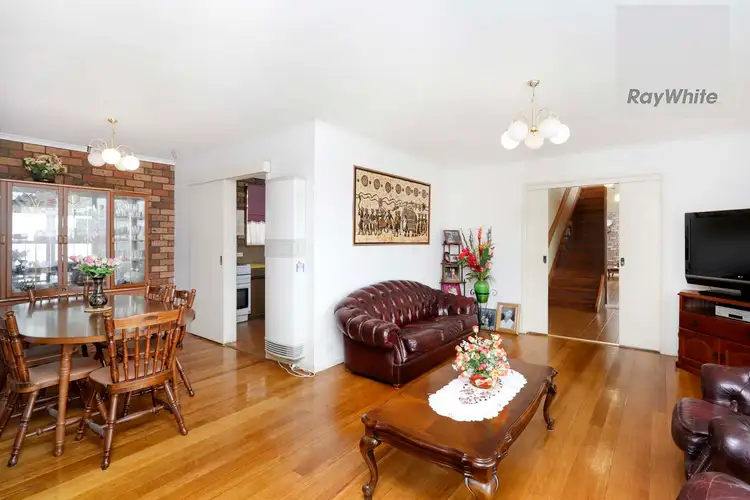 Fourth view of Homely house listing, 7 Finlay Close, Gladstone Park VIC 3043
