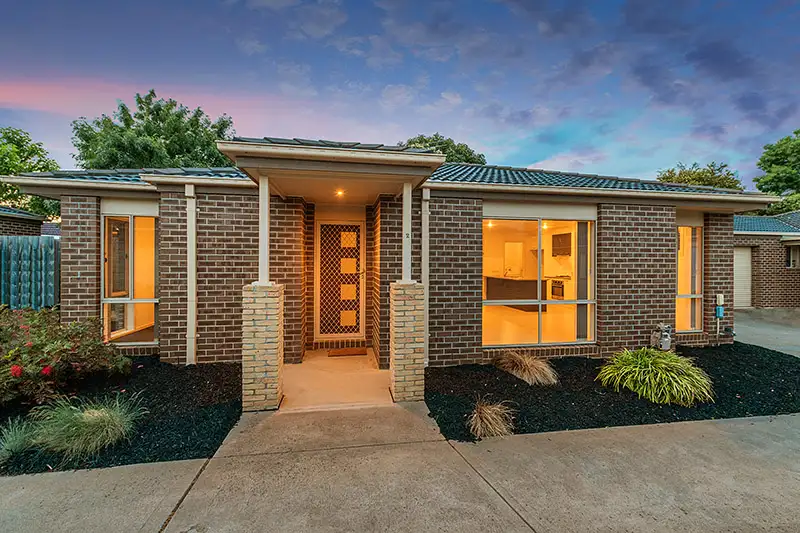 Main view of Homely house listing, 2/7-9 Elizabeth Street, Cranbourne North VIC 3977