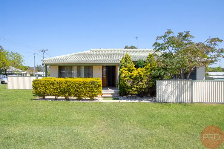 26 Hunter Street, Greta NSW 2334