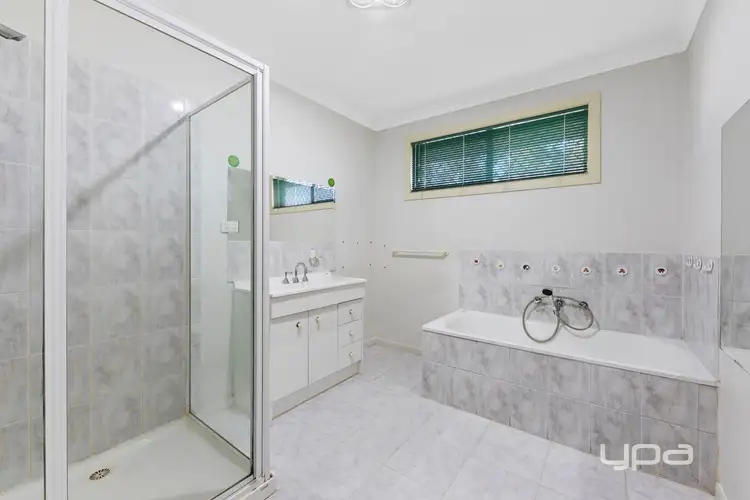 Sixth view of Homely house listing, 9 Jo-Anne Place, Kings Park VIC 3021