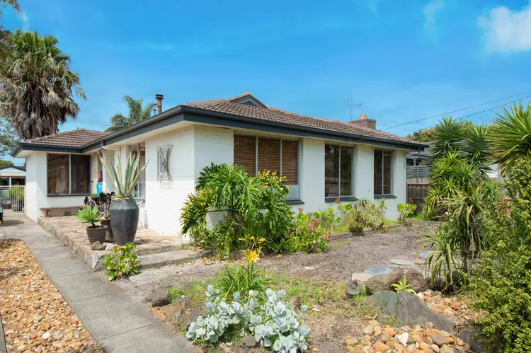 25 Galway Street, Seaford VIC 3198