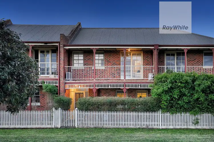 Main view of Homely house listing, 3 Meadowbank Lane, Craigieburn VIC 3064