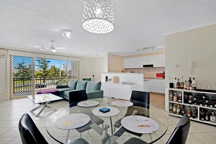 8/74-78 Thomas Drive, Chevron Island QLD 4217