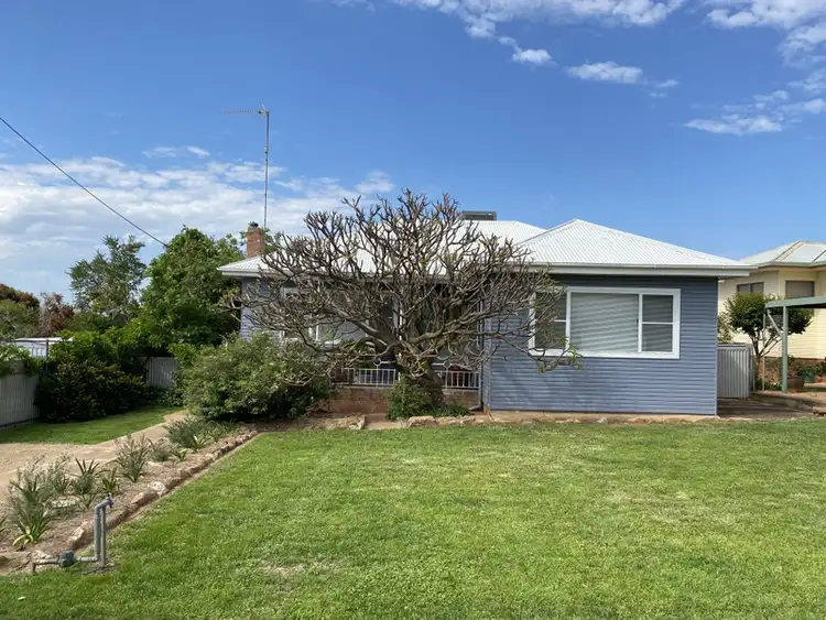 27 Rose Street, Parkes NSW 2870