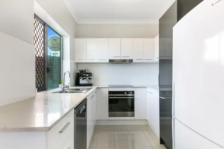 Seventh view of Homely unit listing, 17/39 Frank Street, Labrador QLD 4215