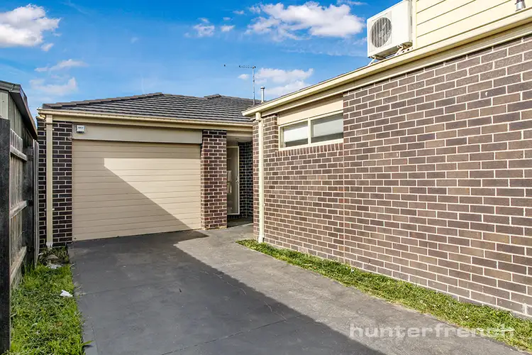 3/5 Almond Avenue, Brooklyn VIC 3012
