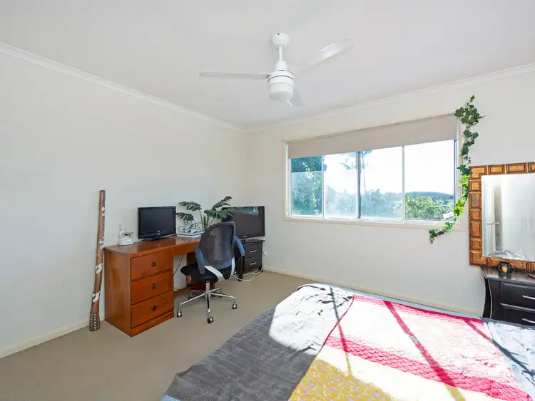 Fifth view of Homely unit listing, 8/84 Highfield Drive, Merrimac QLD 4226