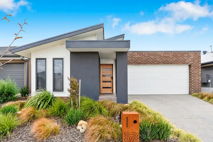 37 Cootamundra Drive, Armstrong Creek VIC 3217