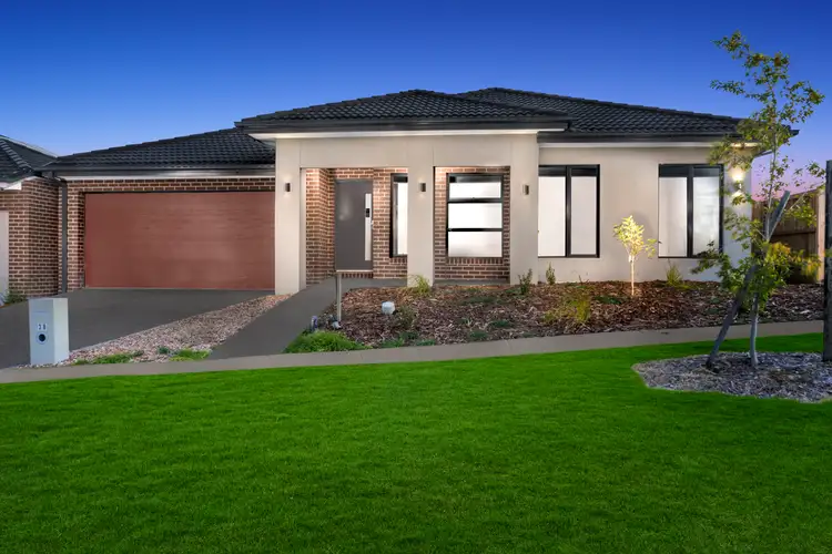 38 Inkerman Crescent, Mickleham VIC 3064