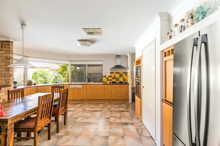 Fourth view of Homely house listing, 17 Fielder Court, Kardinya WA 6163