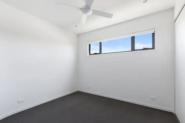 Fifth view of Homely townhouse listing, 1/25 Muscovey Avenue, Paradise Point QLD 4216