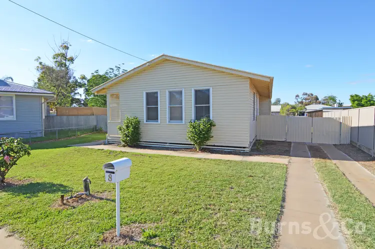 Second view of Homely house listing, 8 Chislett Crescent, Merbein VIC 3505