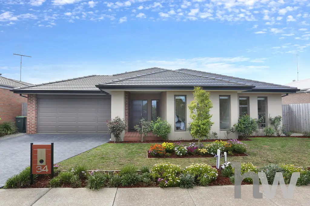 Main view of Homely house listing, 34 Whitecliff Way, Armstrong Creek VIC 3217