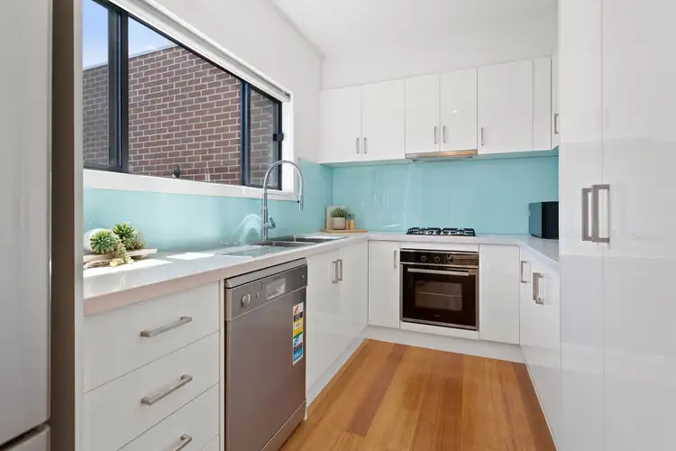 Sixth view of Homely townhouse listing, 2/93 Huntingdale Road, Chadstone VIC 3148
