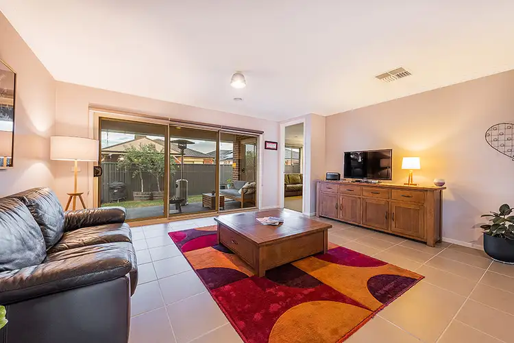 Sixth view of Homely house listing, 4 Charlock Drive, Cranbourne North VIC 3977