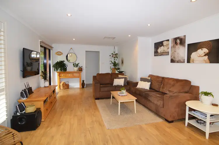 Fifth view of Homely house listing, 6 Murray Way, Buronga NSW 2739