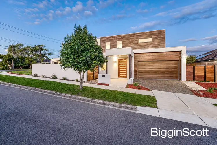 10 Mervyn Street, Doncaster VIC 3108
