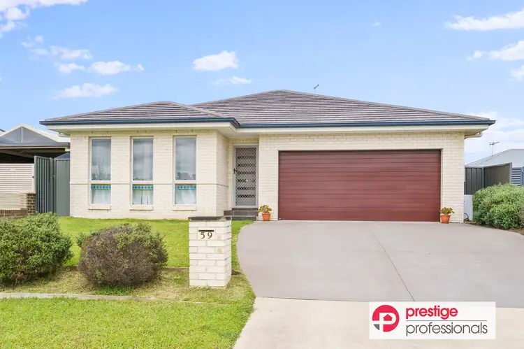 59 Coach Drive, Voyager Point NSW 2172