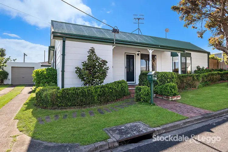 11 Bath Avenue, Dennington VIC 3280